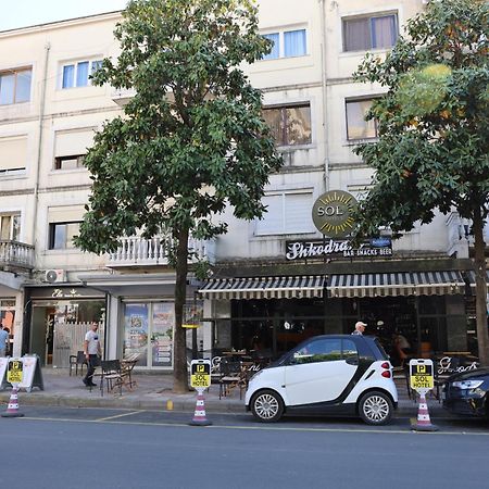 Sol Hotel Shkodër Екстериор снимка