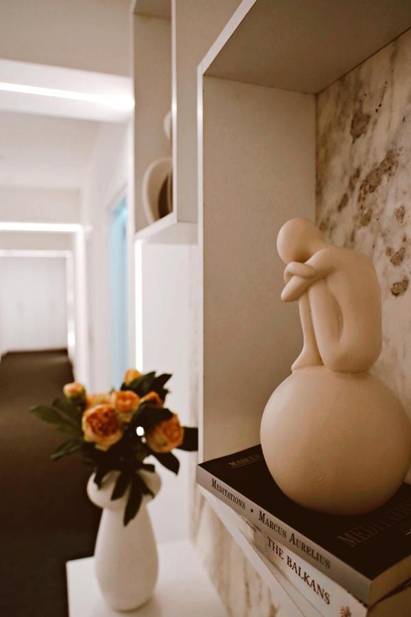 Sol Hotel Shkodër Екстериор снимка